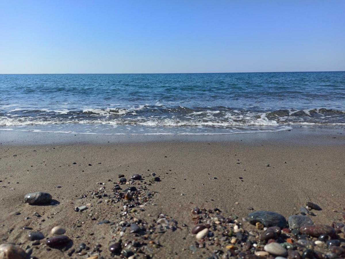 Hatzidakis Beach Retreat Ierapetra  Bagian luar foto